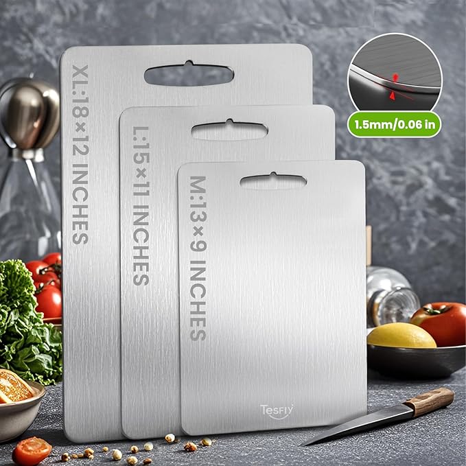 2 Pack Titanium Cutting Board-100% Pure Titanium Cutting Boards For Kitche,Easy to clean, Double-sided food-grade Cutting Board For Meats, Fruits And Vegetables (15 * 11)
