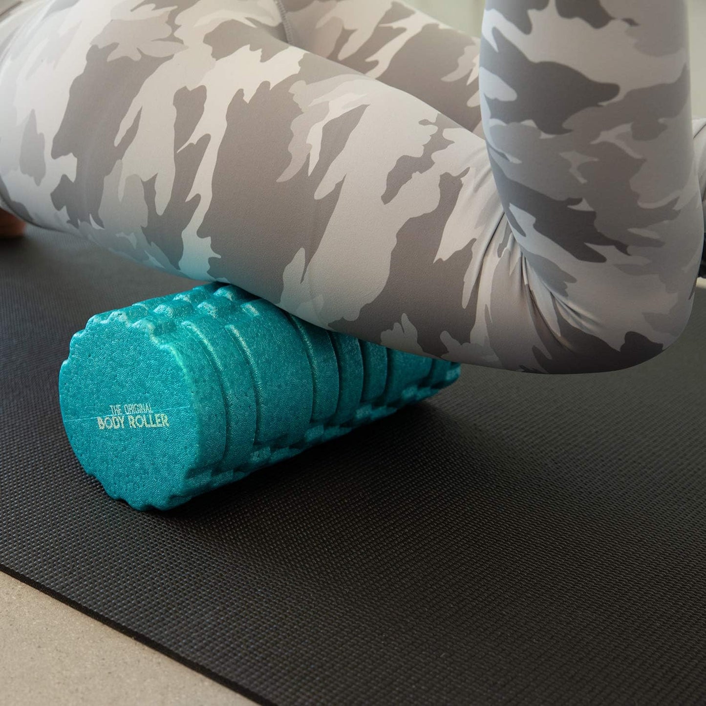 High Density Foam Roller for Deep Tissue Muscle Massage