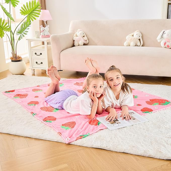 Wajade Kids Pink Strawberry Throw Blanket for Girls Teens Women Soft Fuzzy Flannel Bed Blanket for Kids Adults Plush Christmas Birthday Gifts 60”x80”
