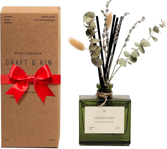 Craft & Kin Christmas Reed Diffuser with Dried Flowers | 5 oz White Lavender Scented Winter Reed Diffusers for Home, Bathroom | Scent Sticks | Elegant Fragrance Home Decor for Men & Women